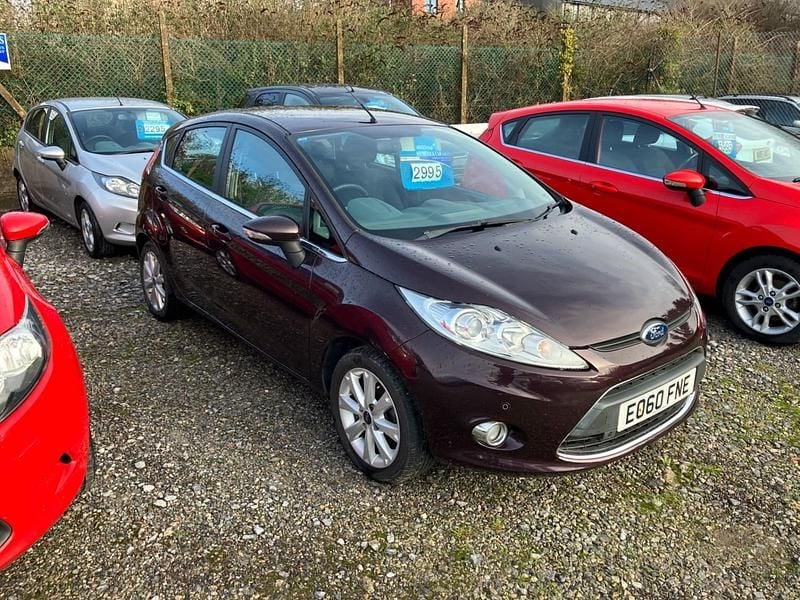 Used Ford Fiesta Zetec 2010 Red Hatchback