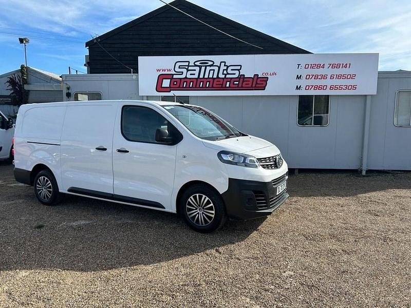 White Used 2020 Vauxhall Vivaro S Van | £10,795 (Good price) - Image 1/4