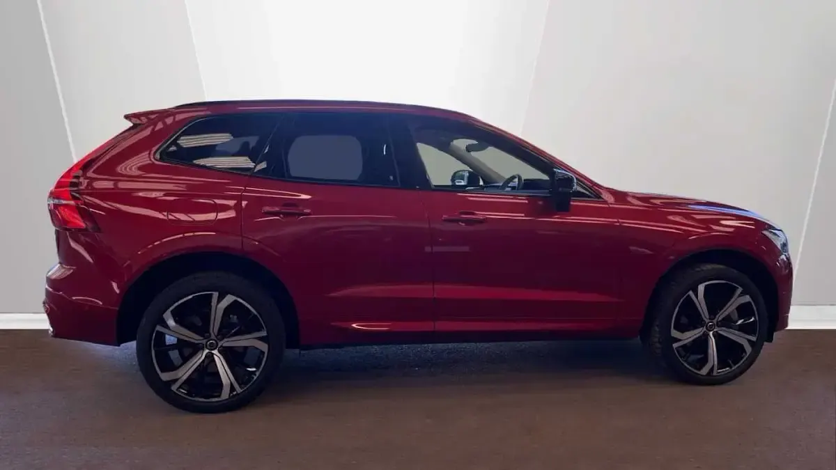 Used Volvo XC60 Ultimate 247 HP (181 kW) 2024 SUV