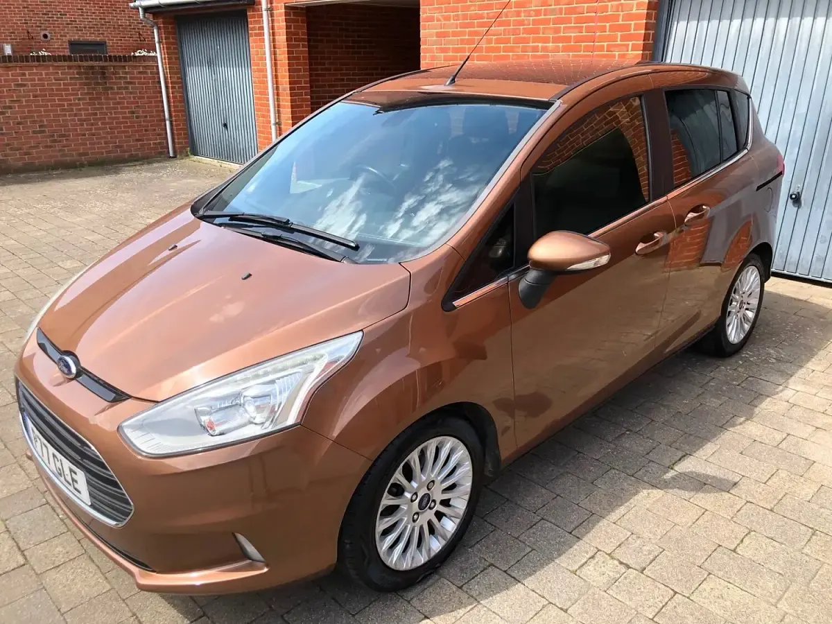 Used Ford B-MAX Titanium 105 HP (77 kW) 2013 Gold MPV