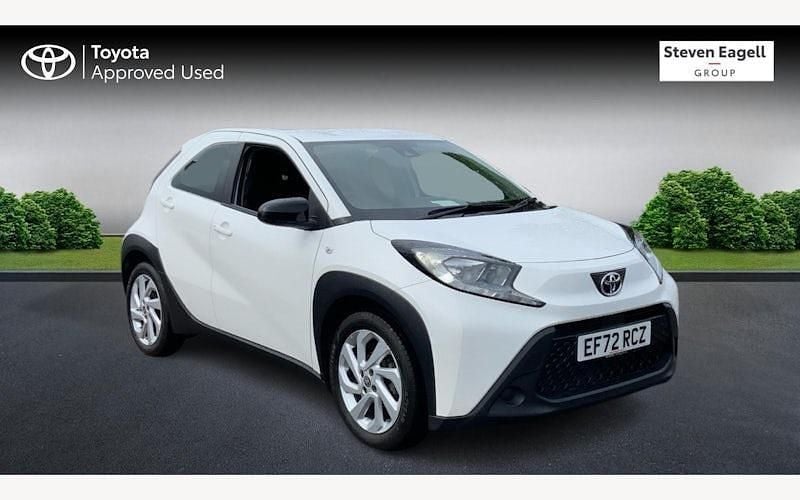 Used 2025 Toyota Aygo X PURE SUV | £11,977 - Image 1/3