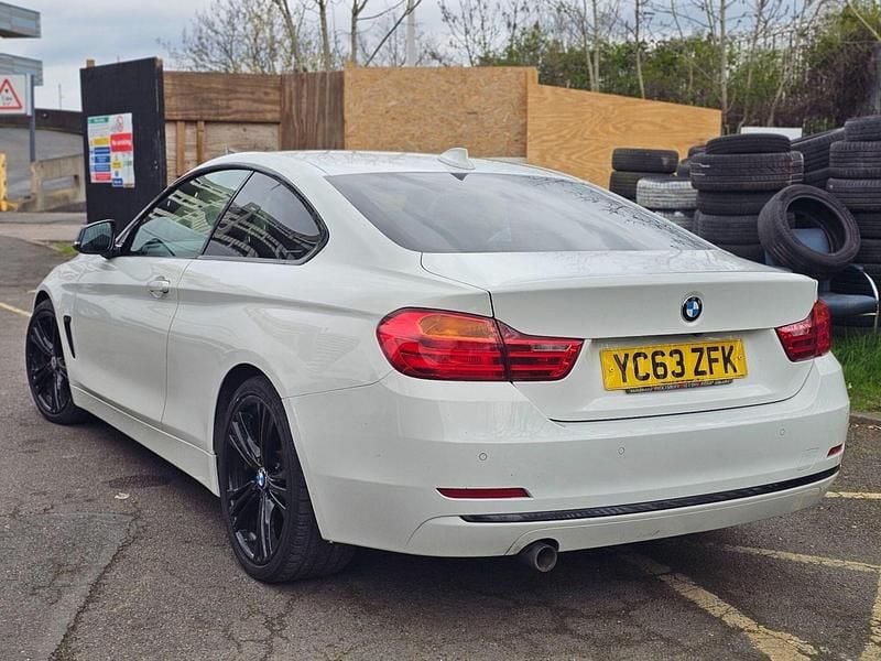 Used BMW 420 Sport Line 184 HP (135 kW) 2013 White Coupe