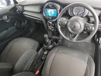 Used Mini ONE Classic 102 HP (75 kW) 2020 Blue Hatchback