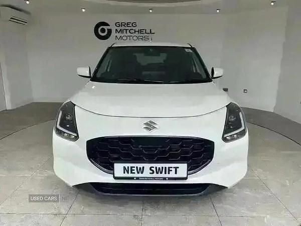 Used Suzuki Swift 82 HP (60 kW) 2025 White Hatchback
