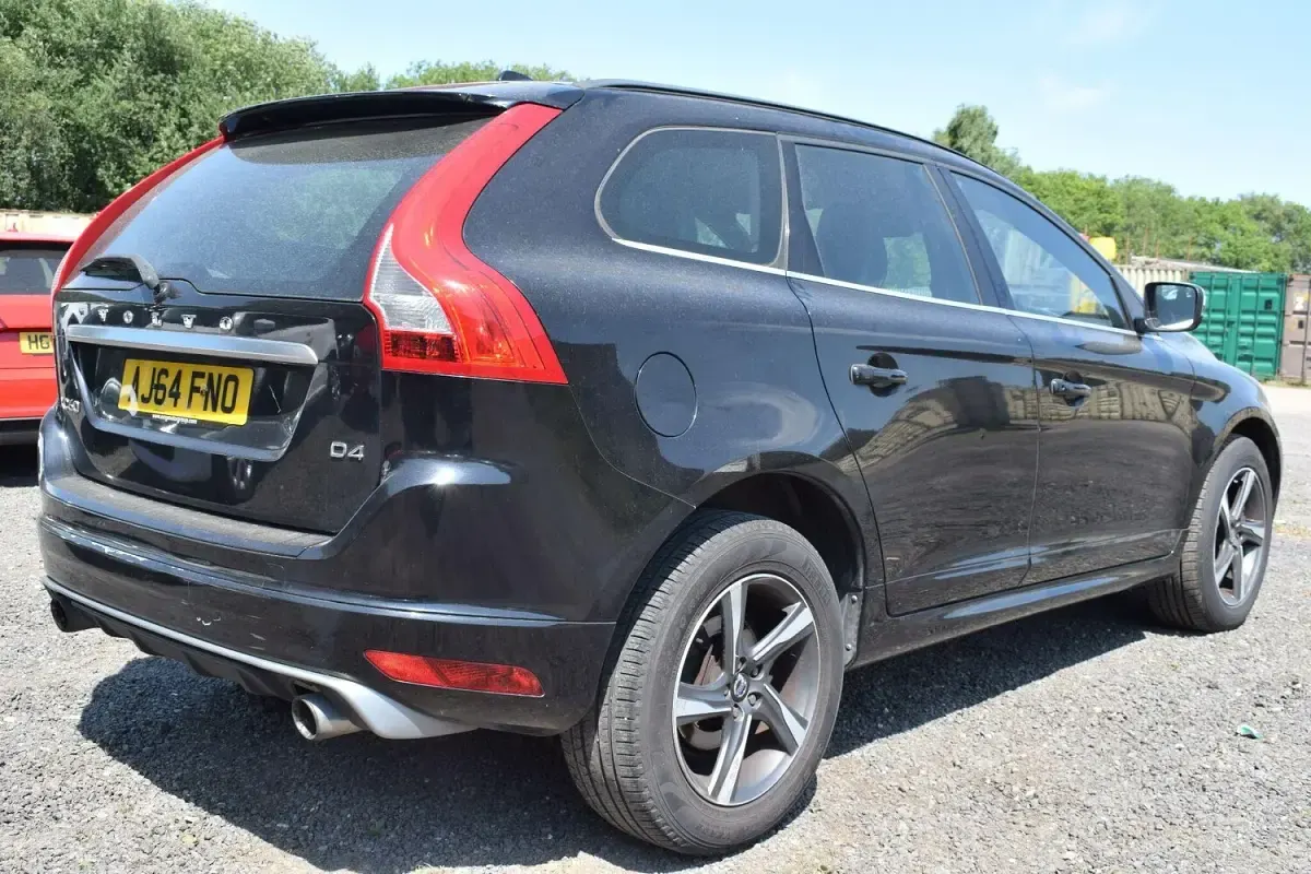 Used Volvo XC60 R-Design 2015 Black SUV