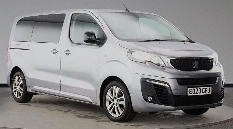 Used Peugeot Traveller Active 145 HP (106 kW) 2023 Grey MPV