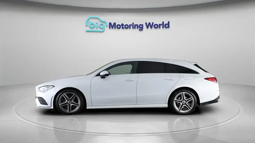 Used Mercedes CLA200 Shooting Brake AMG line 163 HP (119 kW) 2022 White Estate