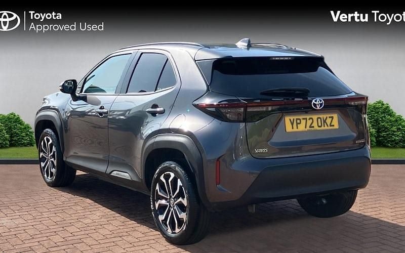 Used Toyota Yaris Hybrid Design 116 HP (85 kW) 2026 Estate