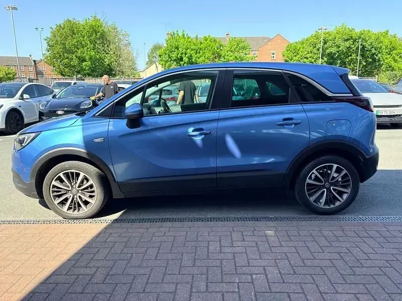 Second-hand Vauxhall Crossland X Elite 2020 Albastru SUV