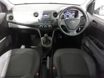 Used Hyundai i10 66 HP (48 kW) 2019 Grey Hatchback