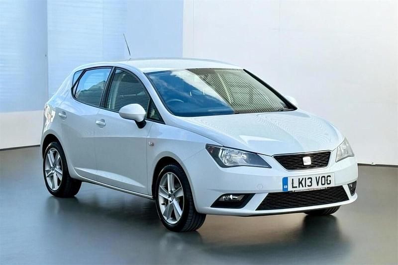 Used Seat Ibiza 85 HP (62 kW) 2013 White Hatchback