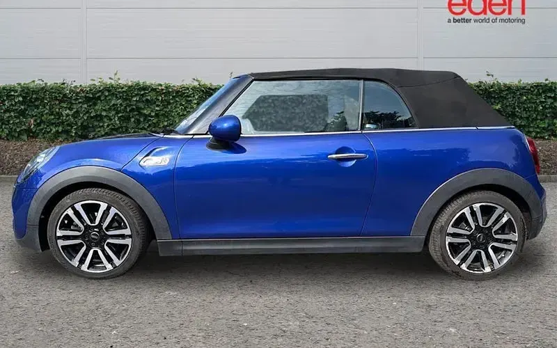 Used Mini Cooper S Cabriolet 192 HP (141 kW) 2018 Blue Cabriolet