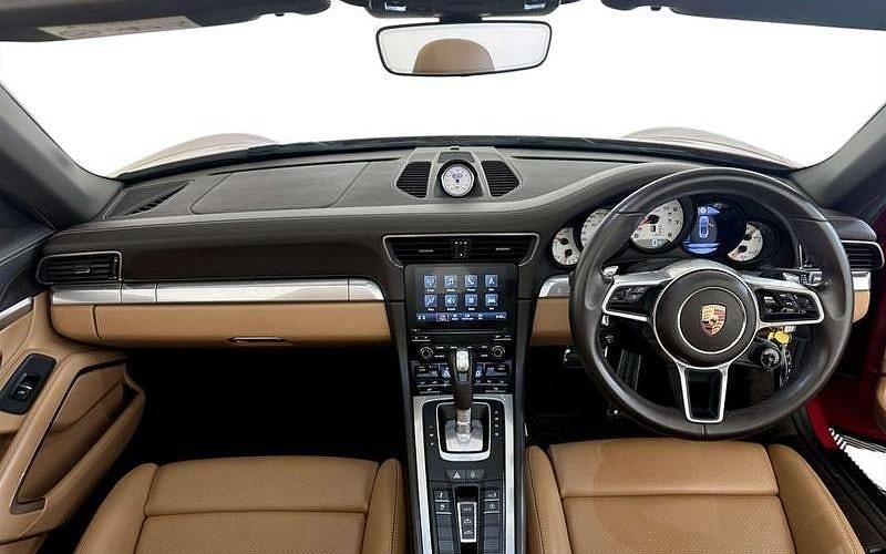 Used Porsche 911 370 HP (272 kW) 2017 Cabriolet