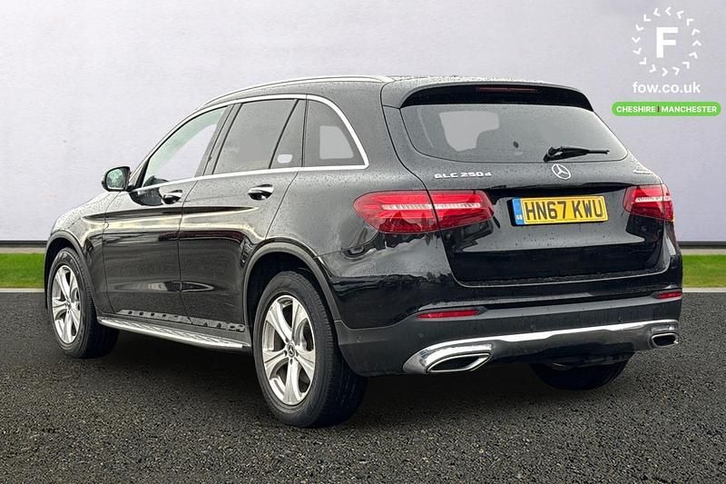 Used Mercedes GLC250 Premium 204 HP (150 kW) 2017 Black Estate