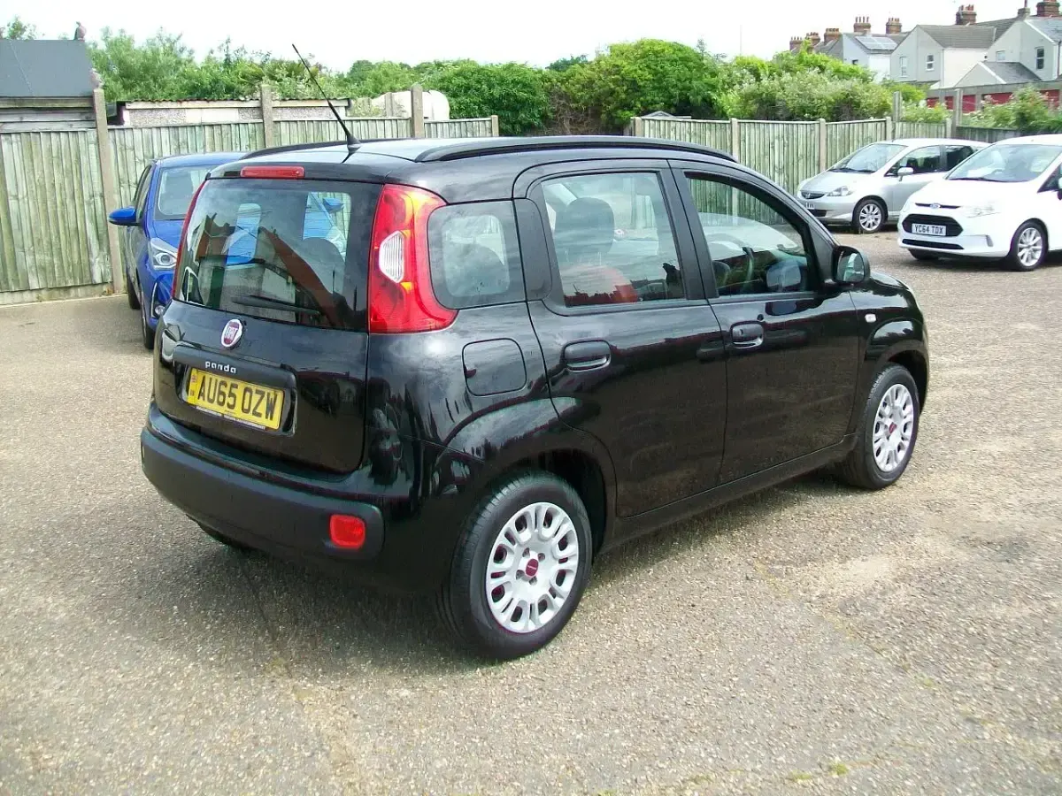 Used Fiat Panda Easy 69 HP (50 kW) 2016 Black Hatchback