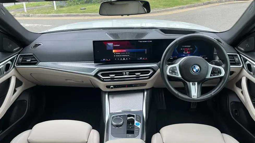 Used BMW i4 M Sport 207 kW (282 HP) 2024 White Sedan