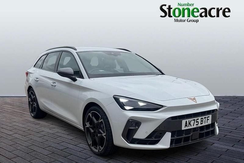 White New 2025 Cupra Leon Estate | £28,995 (Good price) - Image 1/1