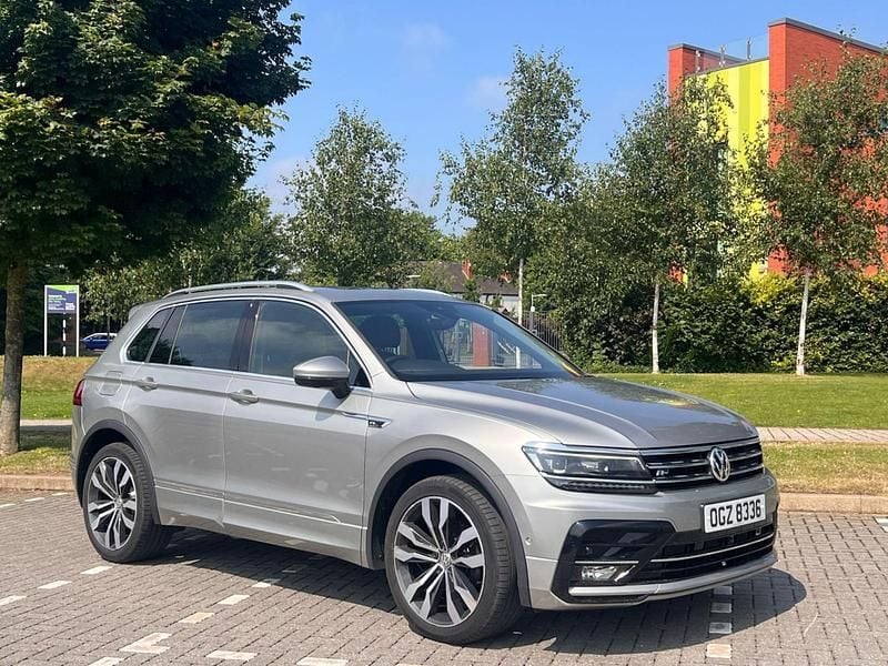 Silver Used 2019 VW Tiguan R-line SUV | £16,495 (Super price) - Image 1/4