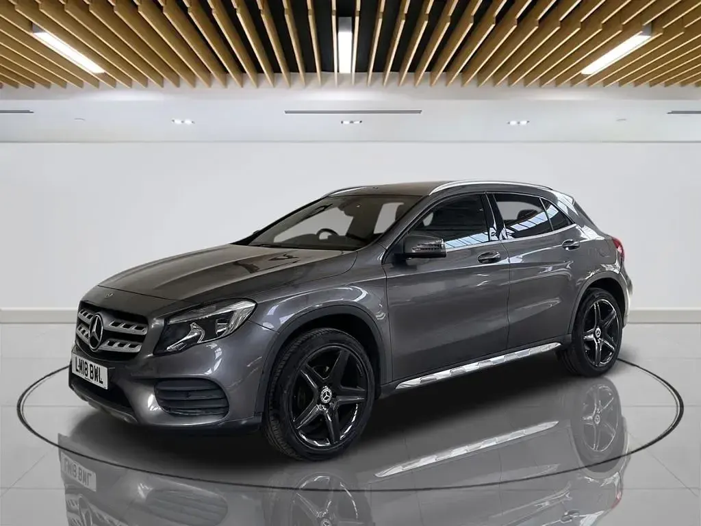 Used Mercedes GLA200 AMG line 136 HP (100 kW) 2018 Grey SUV