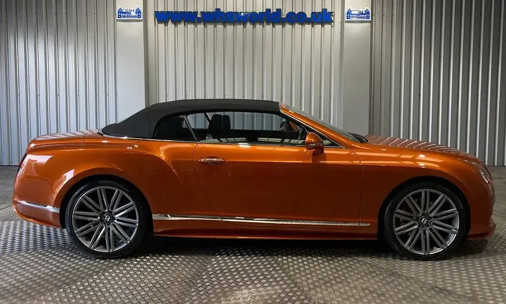 Used Bentley Continental 616 HP (453 kW) 2015 Orange Sedan