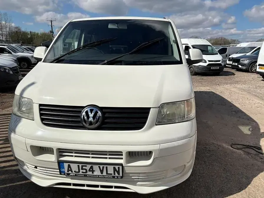 Usado VW Transporter 85 HP (62 kW) 2004 Branco Van