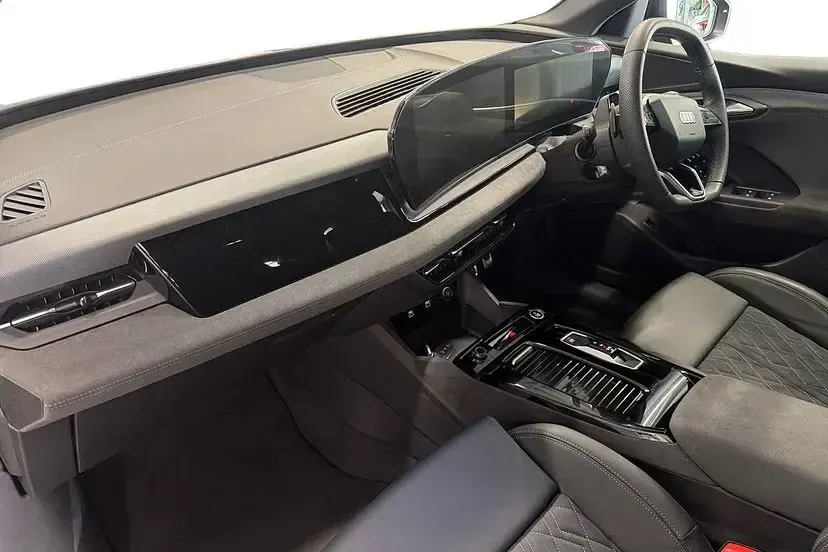 Used Audi Q6 e-tron Black Edition 314 kW (428 HP) 2026 Other SUV