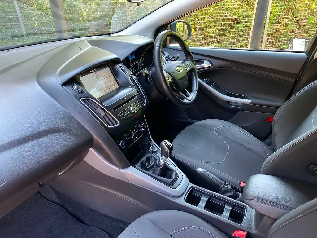 Used Ford Focus Zetec 120 HP (88 kW) 2018 Black Hatchback