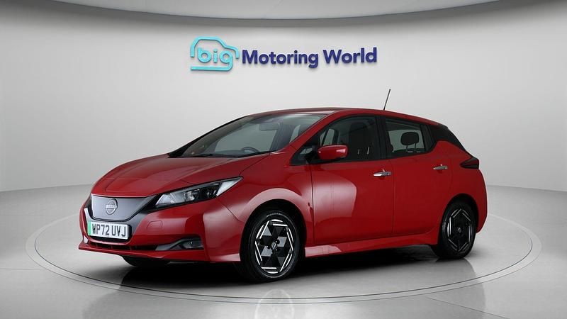 Used Nissan Leaf Acenta 110 kW (150 HP) 2023 Red Hatchback