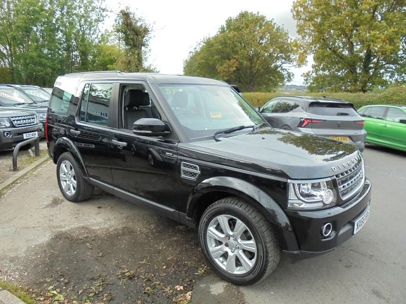 Used Land Rover Discovery 4 SE 2015 Black SUV