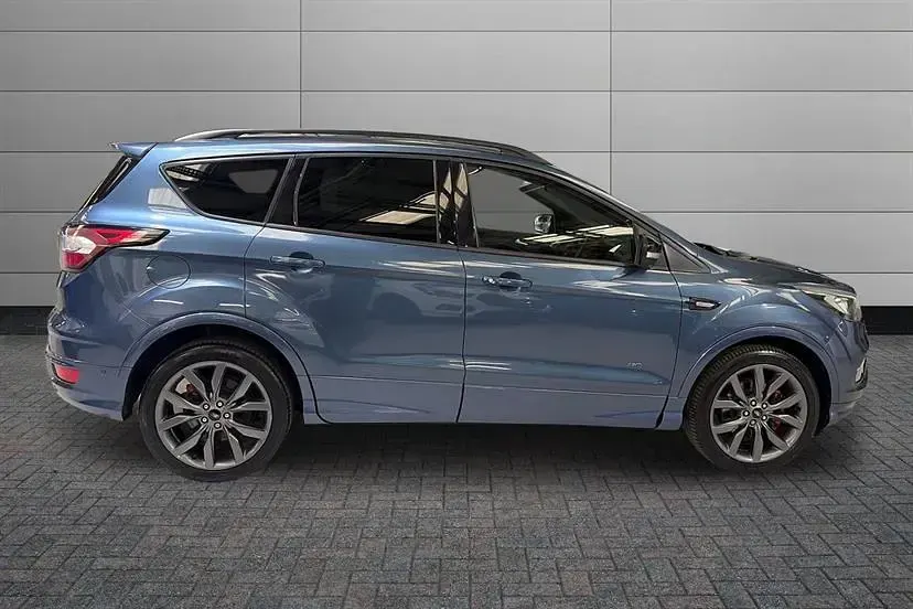 Used Ford Kuga ST-Line 180 HP (132 kW) 2019 Blue SUV