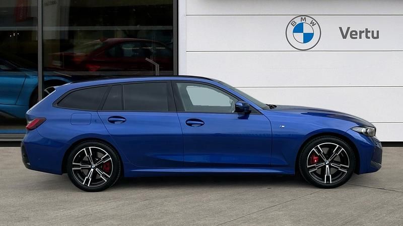 Used BMW 320 M Sport 184 HP (135 kW) 2024 Blue Estate
