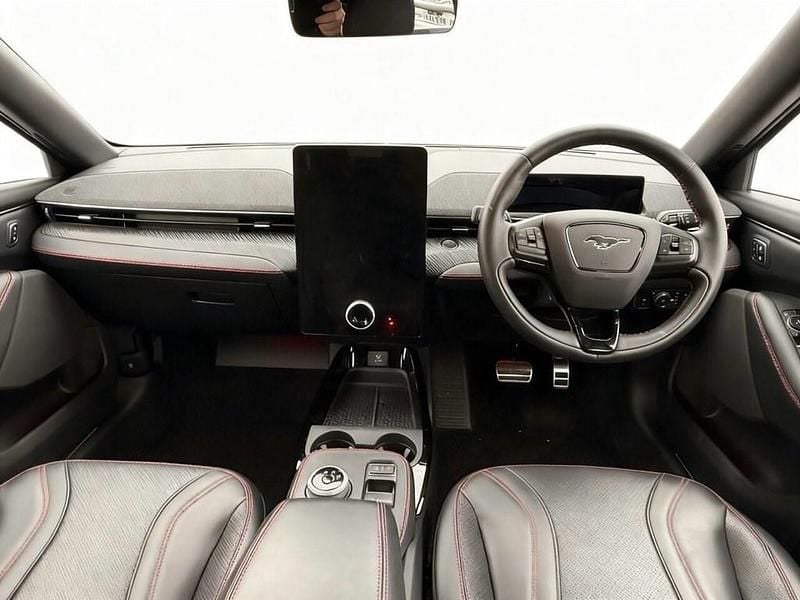 Used Ford Mustang Standard Range 269 HP (197 kW) 2022 Red SUV