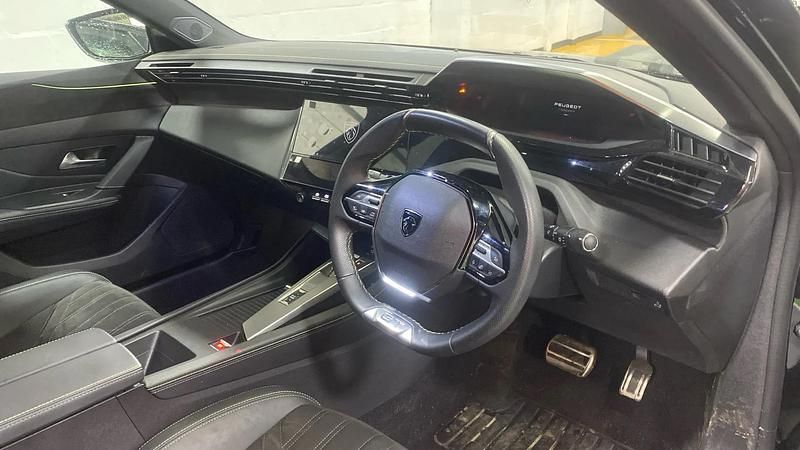 Used Peugeot 408 GT 131 HP (96 kW) 2024 Black SUV