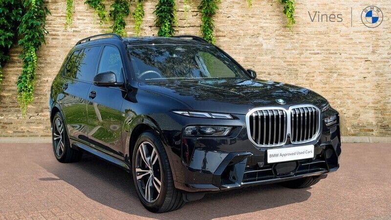 Black Used 2024 BMW X7 M Sport SUV | £75,893 (Fair price) - Image 1/4