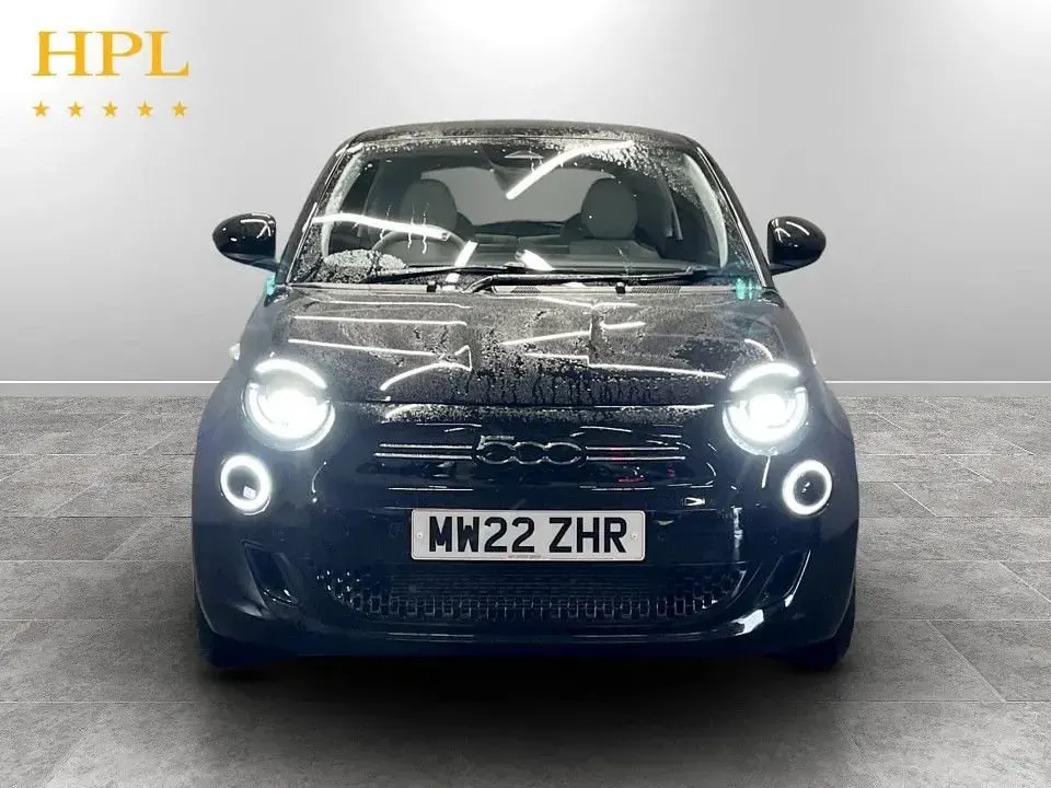 Used Fiat 500e La Prima 86 kW (118 HP) 2022 Black Hatchback
