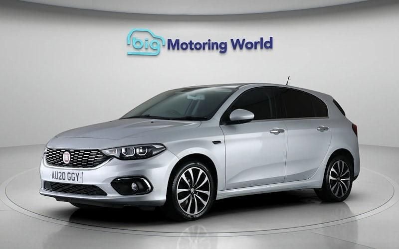Used Fiat Tipo Lounge 95 HP (69 kW) 2021 Hatchback