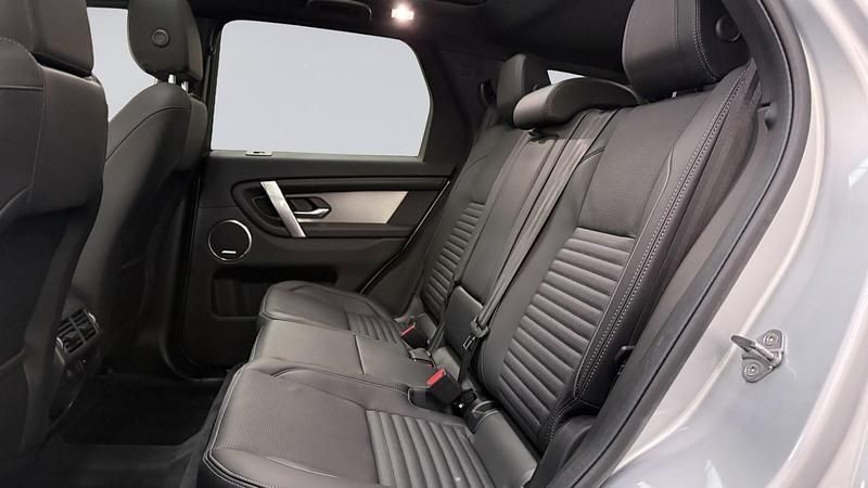 Used Land Rover Discovery Sport SE Dynamic 2025 Hakuba silver SUV