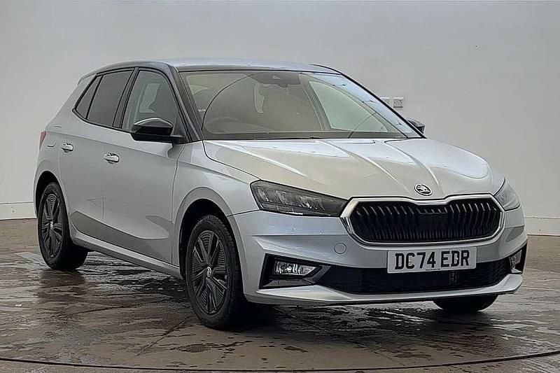 Brilliant silver metallic black magic pearl effect Used 2025 Skoda Fabia Colour Edition Hatchback | £17,000 (A bit pricey) - Image 1/4