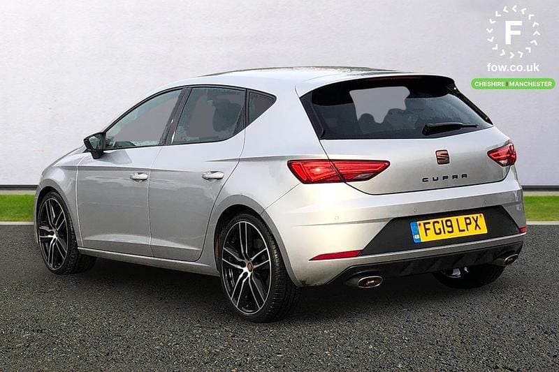 Used Seat Leon CUPRA 290 HP (213 kW) 2019 Silver Hatchback