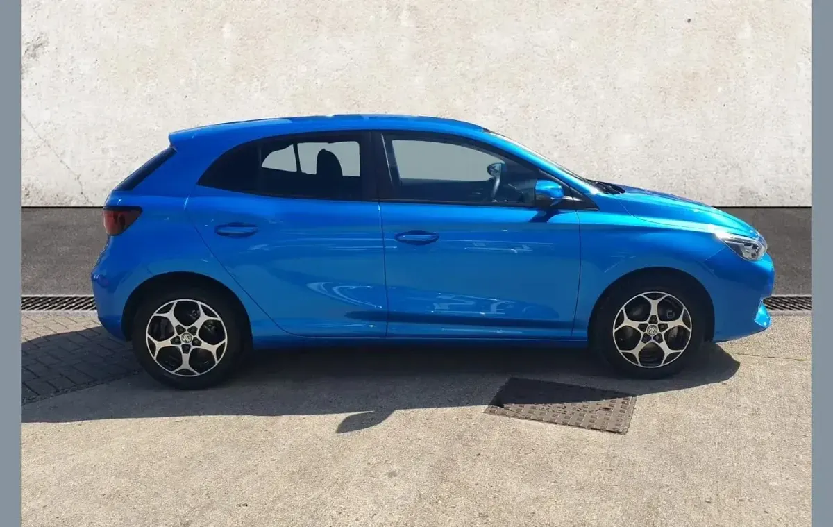 Used MG MG3 Trophy 194 HP (142 kW) 2025 Blue Hatchback