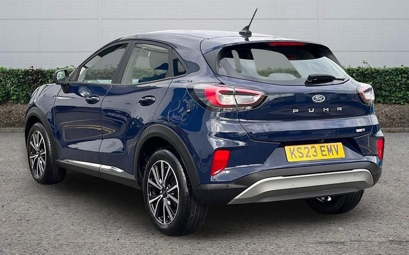 Begagnad Ford Puma Titanium 125 HK (91 kW) 2023 Blå SUV