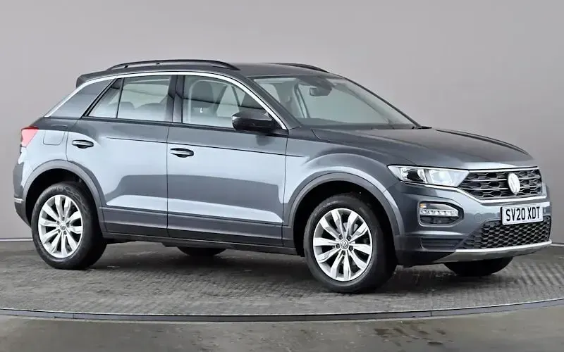 Usado VW T-Roc SE 116 HP (85 kW) 2020 SUV