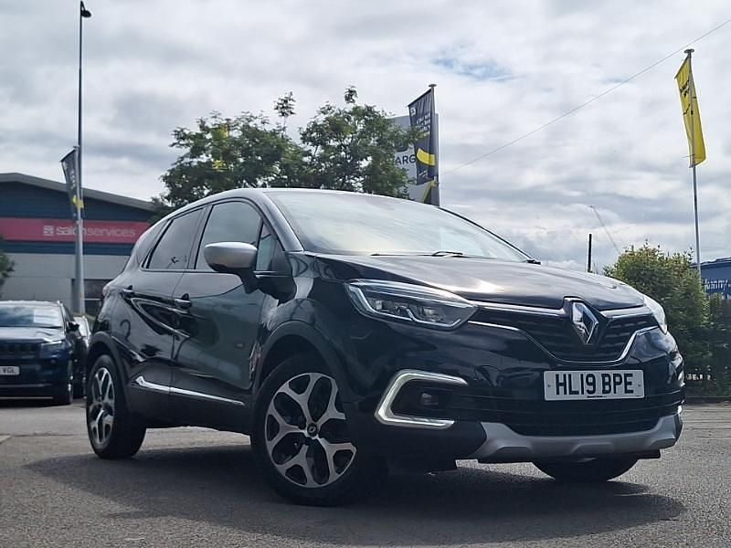 Black Used 2019 Renault Captur GT-Line SUV | £10,298 (A bit pricey) - Image 1/4