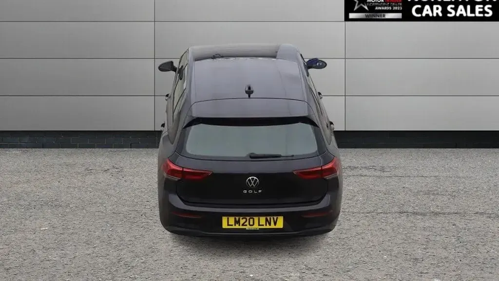 Used VW Golf VII Life 150 HP (110 kW) 2020 Black Hatchback