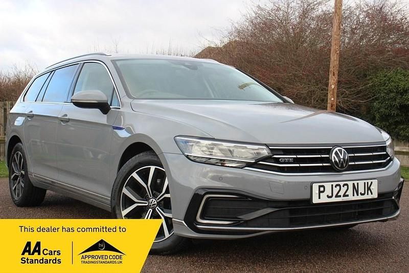 Grey Used 2022 VW Passat GTE Estate | £12,990 (Good price) - Image 1/1