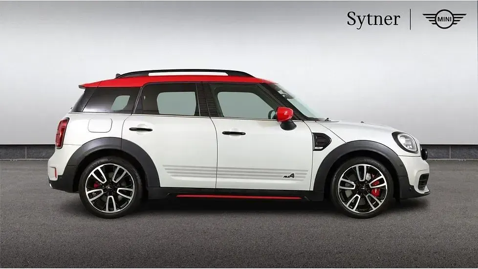 Used Mini John Cooper Works Countryman 302 HP (222 kW) 2020 Silver SUV