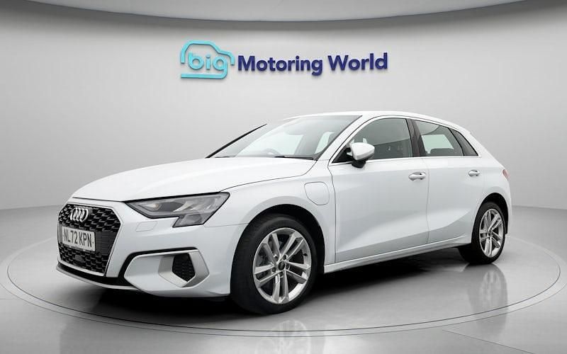 Used Audi A3 Sportback e-tron Sport 204 HP (150 kW) 2025 Hatchback