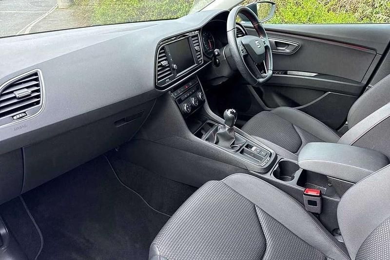 Used Seat Leon FR 147 HP (108 kW) 2020 Grey Hatchback