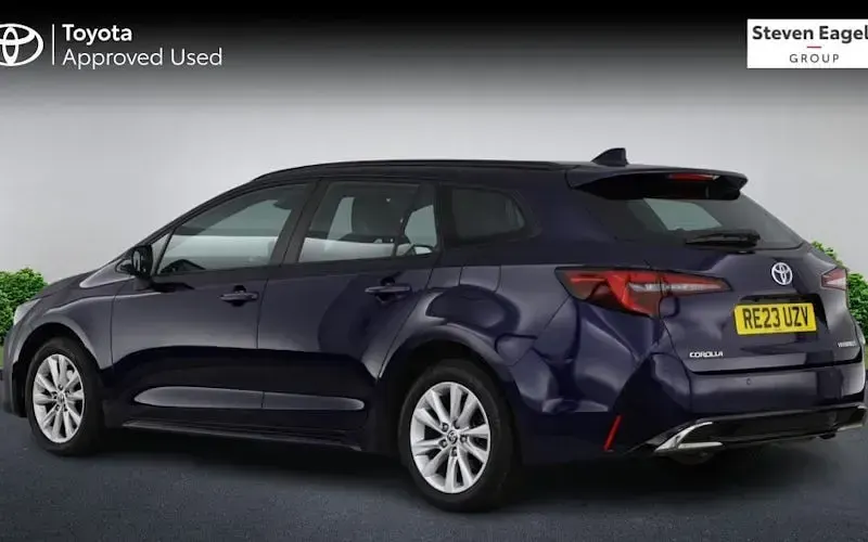 Używany Toyota Corolla 140 KM (102 kW) 2026 Kombi