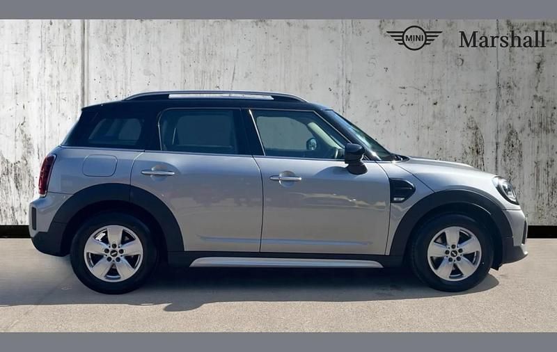 Used Mini Cooper Countryman Classic 134 HP (98 kW) 2022 Silver SUV